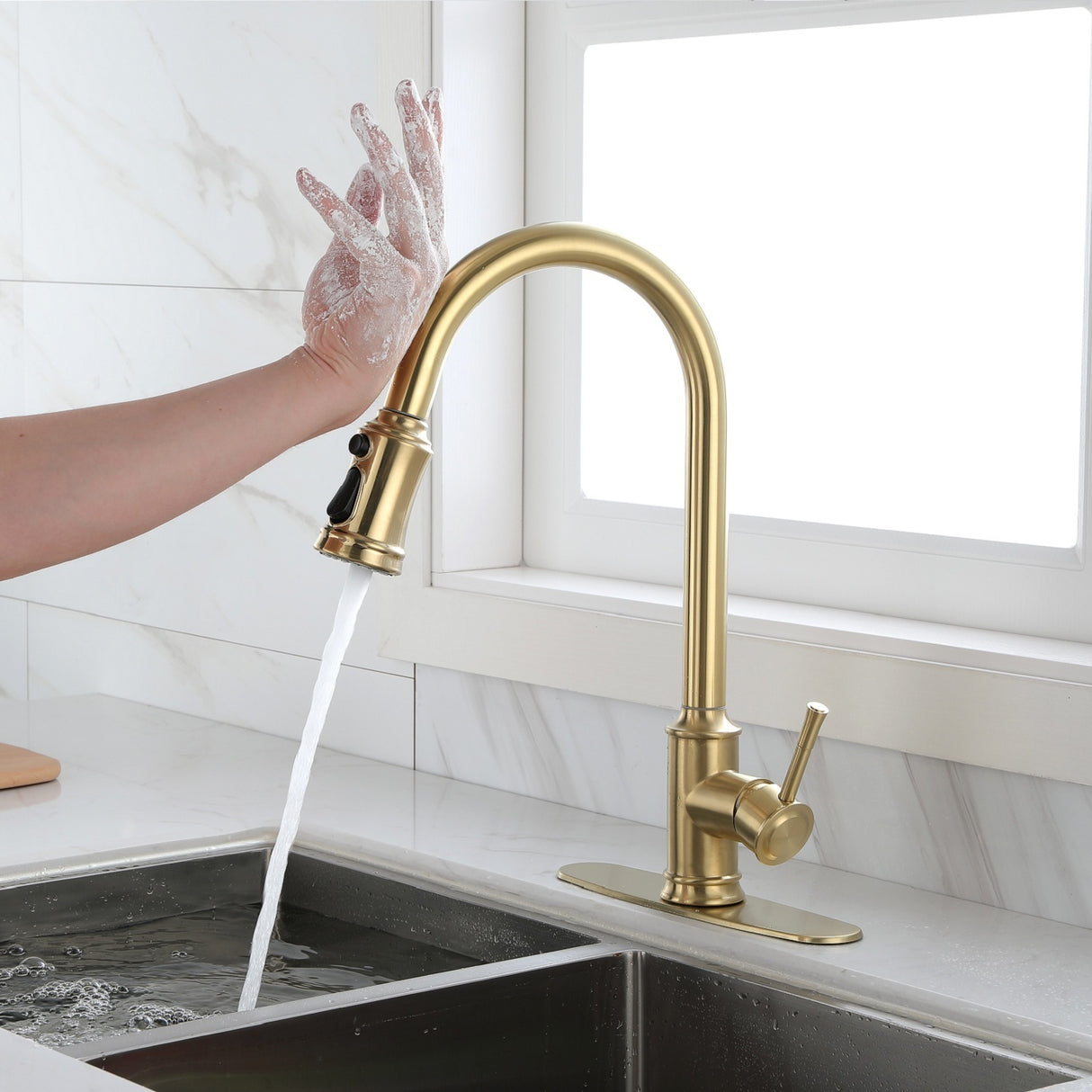 Touch Kitchen Faucet with Pull Down Sprayer